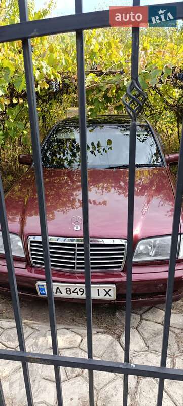 Седан Mercedes-Benz C-Class 1997 в 