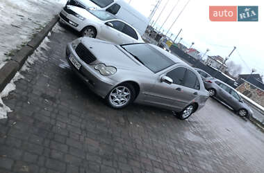 Седан Mercedes-Benz C-Class 2003 в 