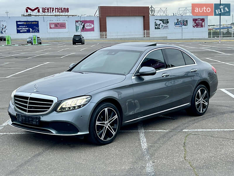 Mercedes-Benz C-Class 2018