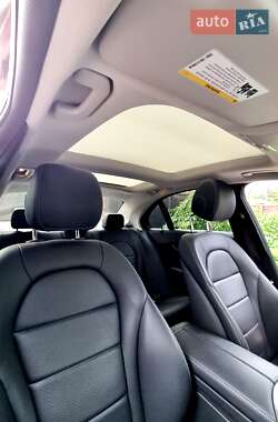 Седан Mercedes-Benz C-Class 2017 в 