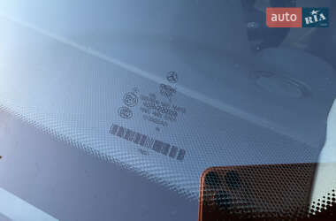 Седан Mercedes-Benz C-Class 2011 в 