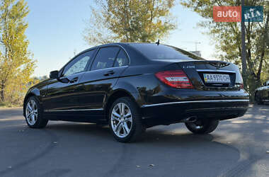 Седан Mercedes-Benz C-Class 2011 в 