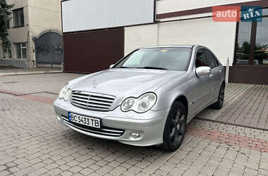 Седан Mercedes-Benz C-Class 2006 в 
