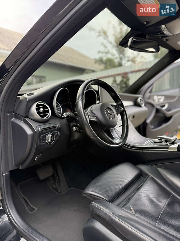 Седан Mercedes-Benz C-Class 2015 в Киеве