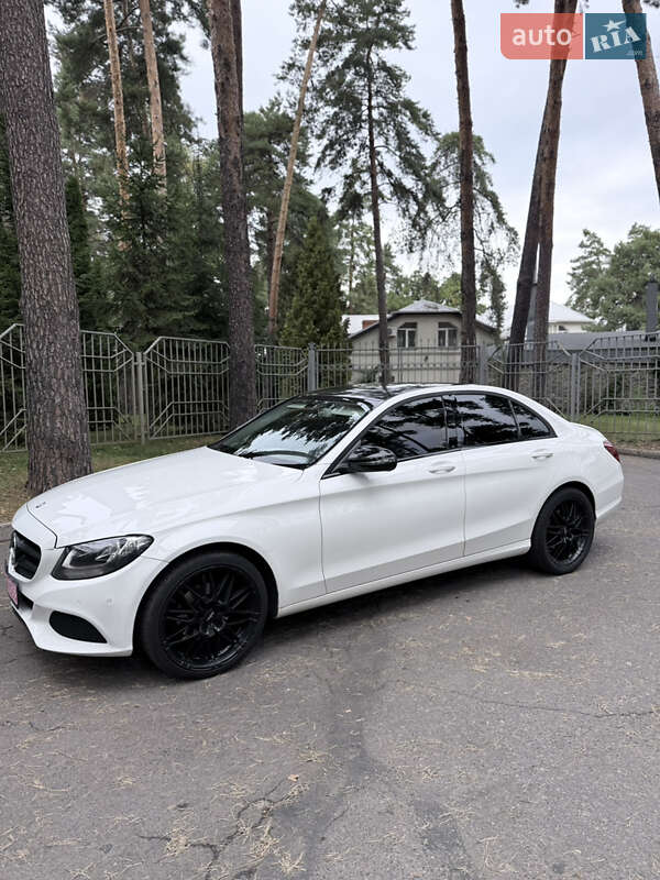 Седан Mercedes-Benz C-Class 2016 в Черкасах