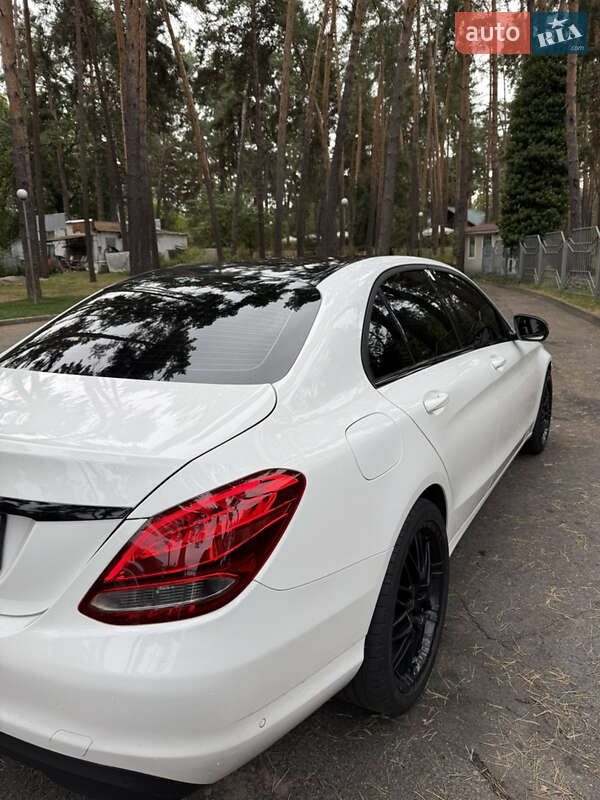 Седан Mercedes-Benz C-Class 2016 в Черкасах