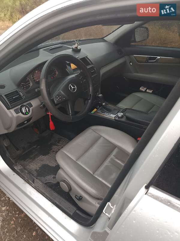 Седан Mercedes-Benz C-Class 2007 в Одесі