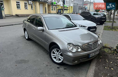 Седан Mercedes-Benz C-Class 2007 в Чернигове