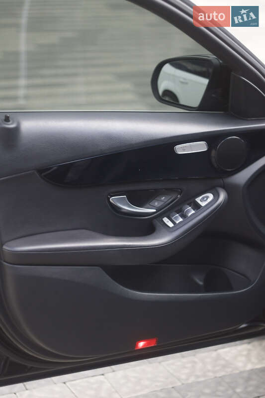 Седан Mercedes-Benz C-Class 2014 в Ужгороде