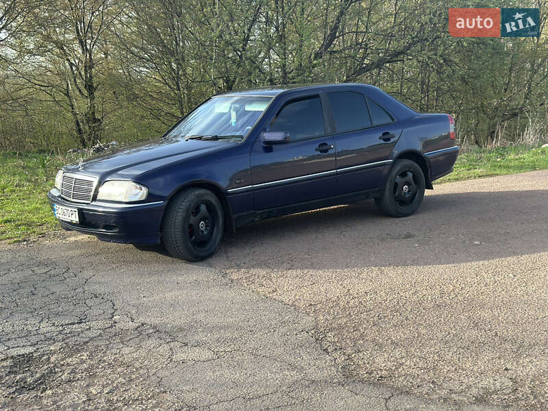 Седан Mercedes-Benz C-Class 1997 в Долине