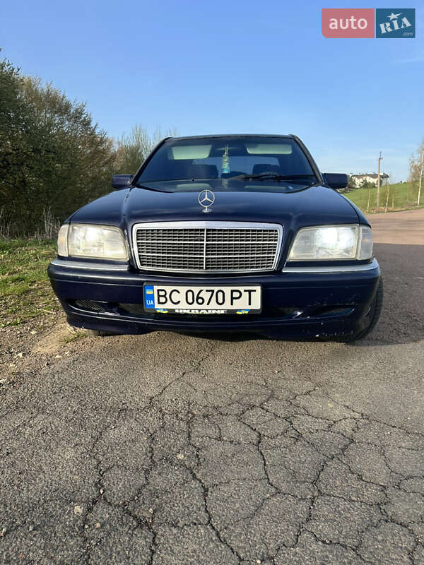 Седан Mercedes-Benz C-Class 1997 в Долине