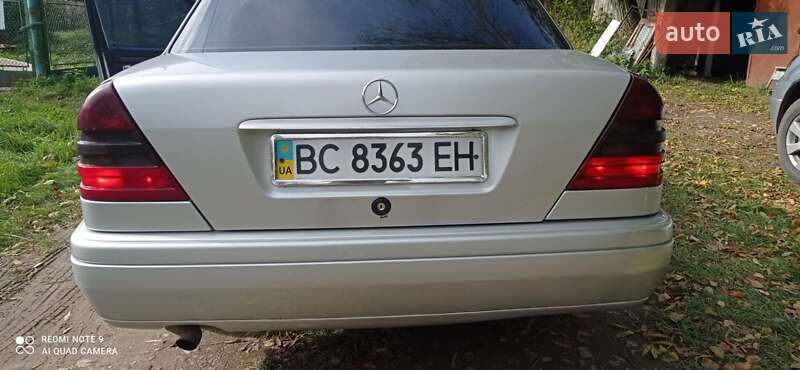 Mercedes-Benz C-Class 1993