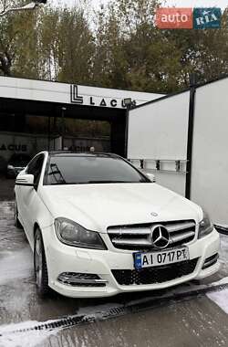 Купе Mercedes-Benz C-Class 2012 в 
