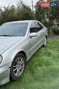 Седан Mercedes-Benz C-Class 2000 в 