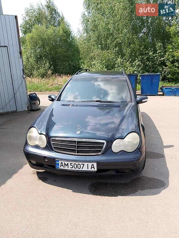 Универсал Mercedes-Benz C-Class 2001 в Коростене фото 3 Универсал Mercedes-Benz C-Class 2001 в Коростене