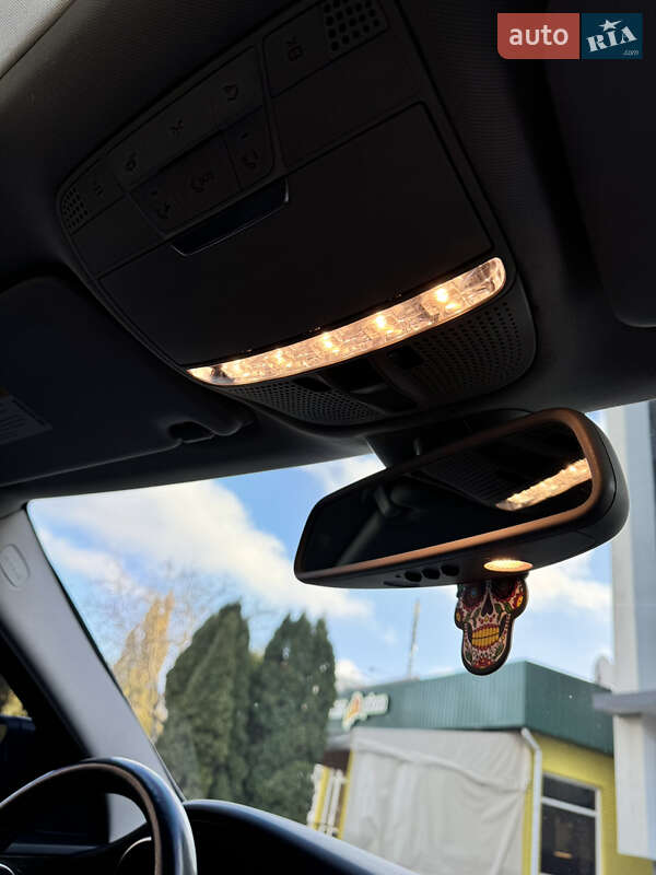 Седан Mercedes-Benz C-Class 2017 в Києві