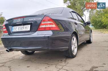 Седан Mercedes-Benz C-Class 2004 в 