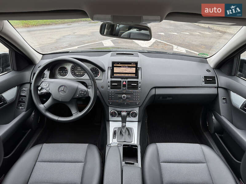 Универсал Mercedes-Benz C-Class 2009 в Виннице