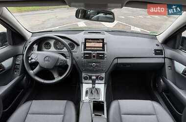 Универсал Mercedes-Benz C-Class 2009 в 