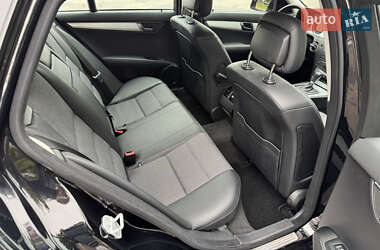 Универсал Mercedes-Benz C-Class 2009 в 