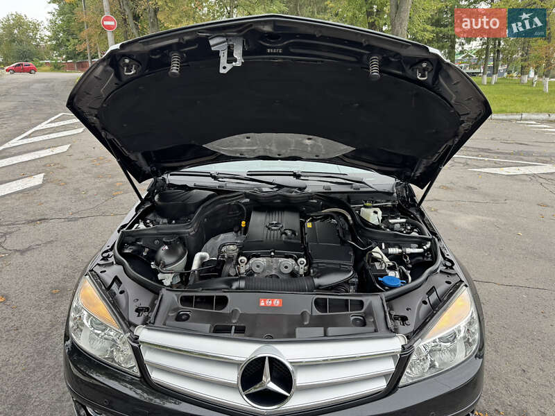 Универсал Mercedes-Benz C-Class 2009 в Виннице