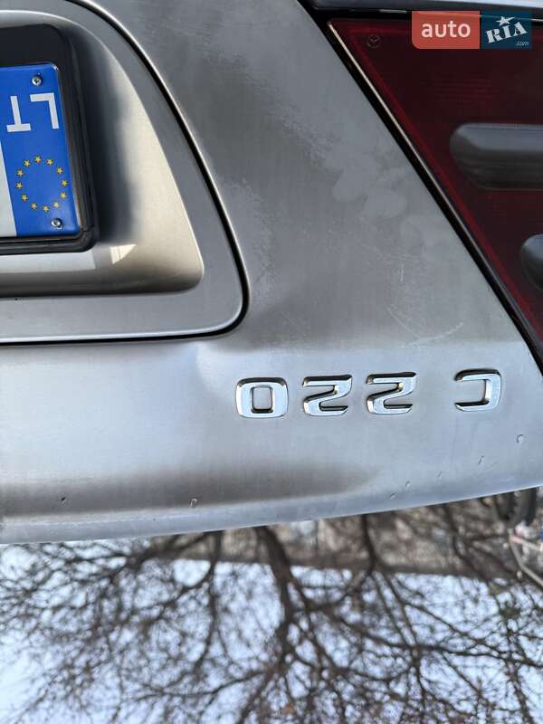 Седан Mercedes-Benz C-Class 2001 в Миколаєві фото 21 Седан Mercedes-Benz C-Class 2001 в Миколаєві