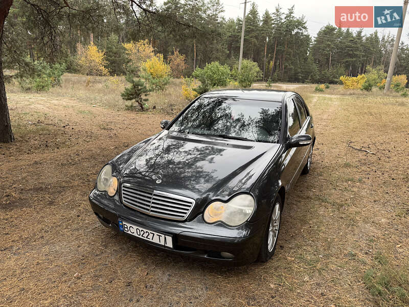 Седан Mercedes-Benz C-Class 2000 в Ахтырке