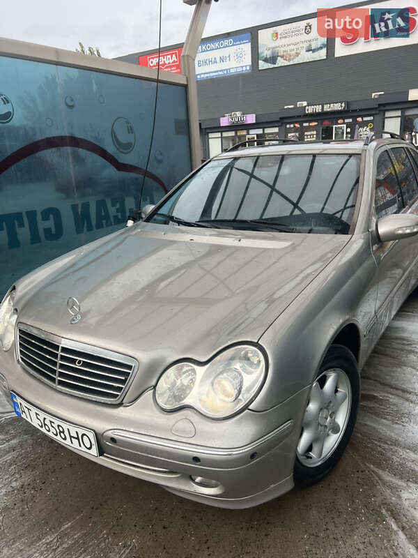 Универсал Mercedes-Benz C-Class 2003 в 