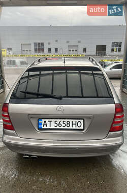 Универсал Mercedes-Benz C-Class 2003 в 