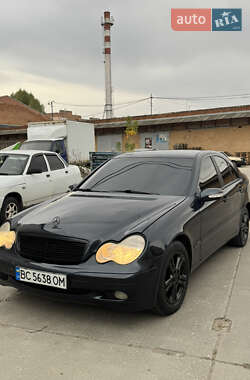 Седан Mercedes-Benz C-Class 2002 в 