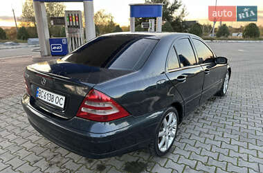 Седан Mercedes-Benz C-Class 2001 в 