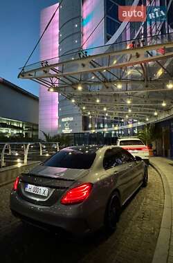Седан Mercedes-Benz C-Class 2015 в 