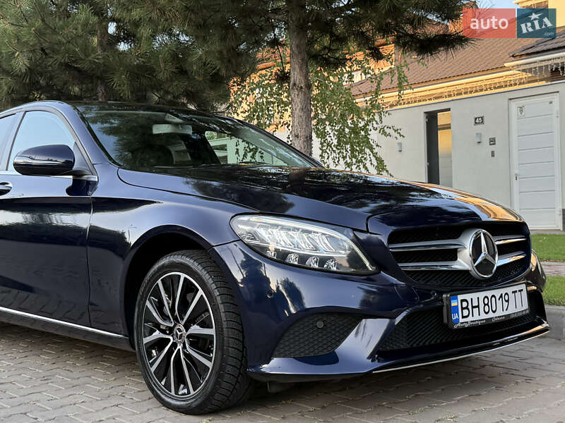 Седан Mercedes-Benz C-Class 2019 в Одессе