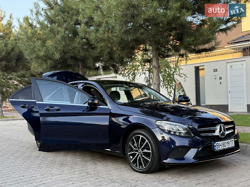 Седан Mercedes-Benz C-Class 2019 в Одессе