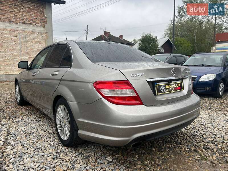 Седан Mercedes-Benz C-Class 2007 в Коломые