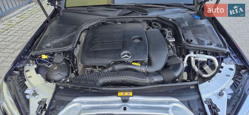 Седан Mercedes-Benz C-Class 2021 в Жовкве