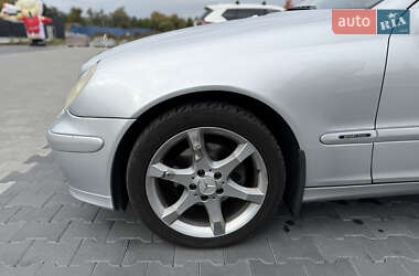 Седан Mercedes-Benz C-Class 2006 в 