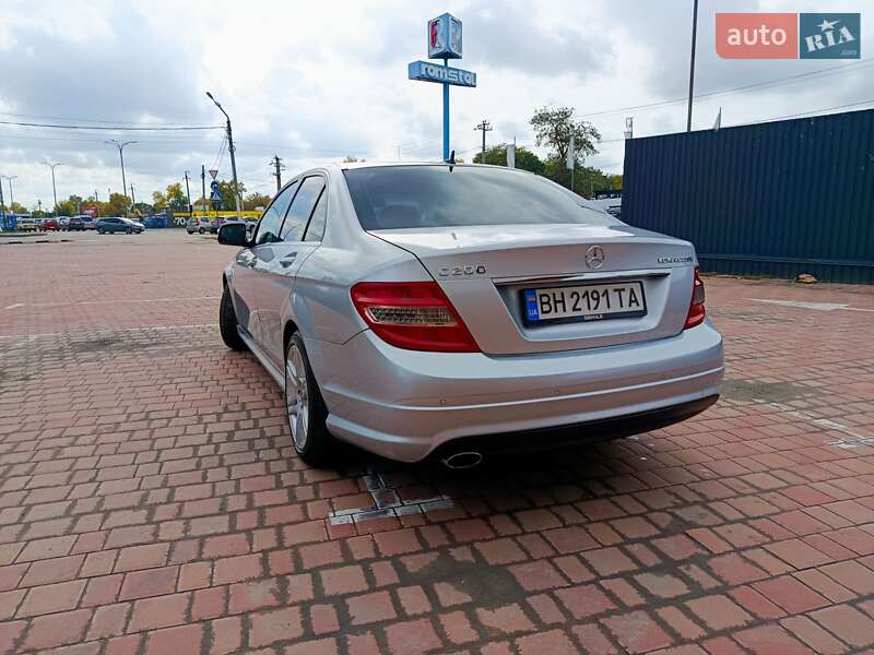 Седан Mercedes-Benz C-Class 2007 в Одессе