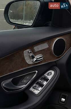 Седан Mercedes-Benz C-Class 2018 в 