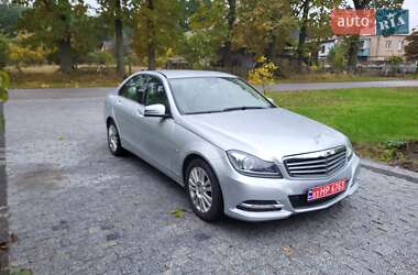 Седан Mercedes-Benz C-Class 2011 в Виннице