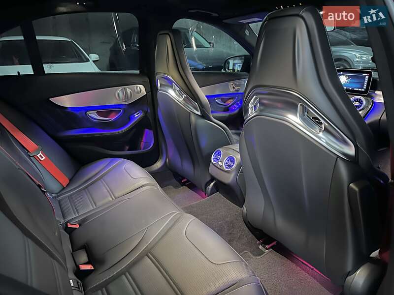 Седан Mercedes-Benz C-Class 2019 в Дніпрі