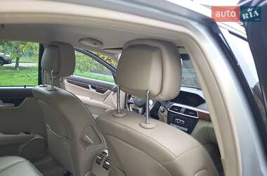 Седан Mercedes-Benz C-Class 2011 в 