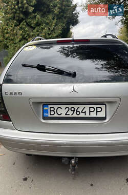 Універсал Mercedes-Benz C-Class 2004 в 