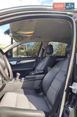 Седан Mercedes-Benz C-Class 2007 в 