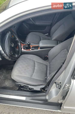 Седан Mercedes-Benz C-Class 2002 в 