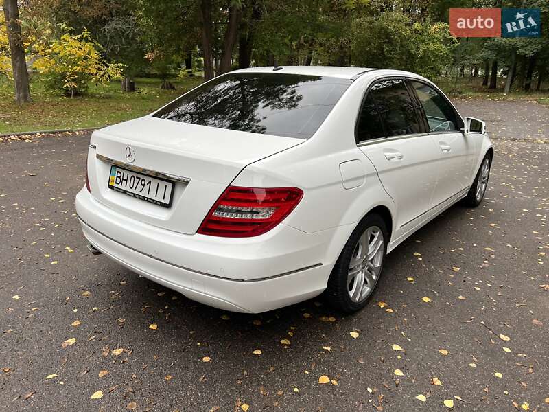 Седан Mercedes-Benz C-Class 2013 в Одесі