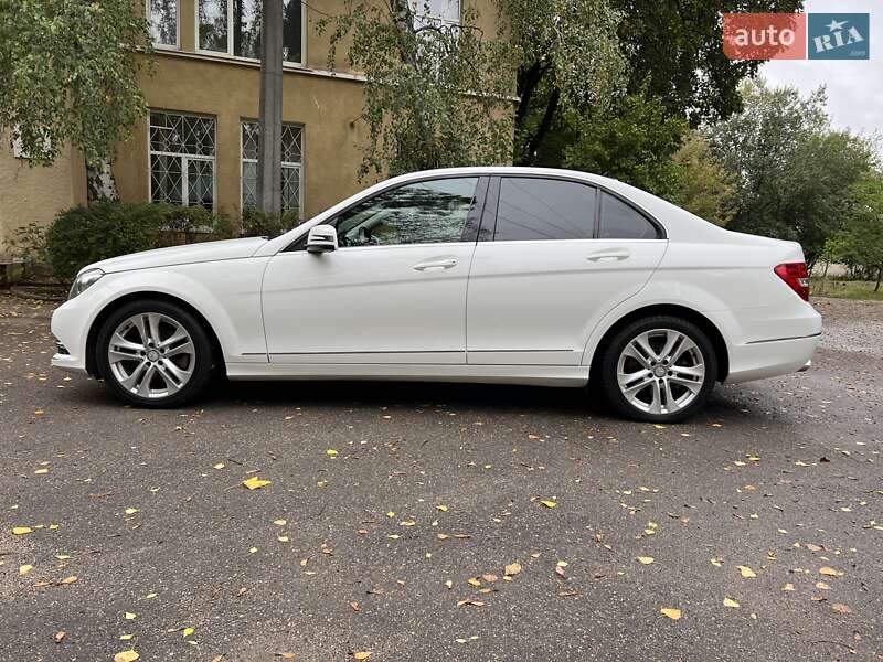 Седан Mercedes-Benz C-Class 2013 в Одесі