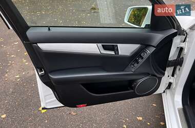 Седан Mercedes-Benz C-Class 2013 в 