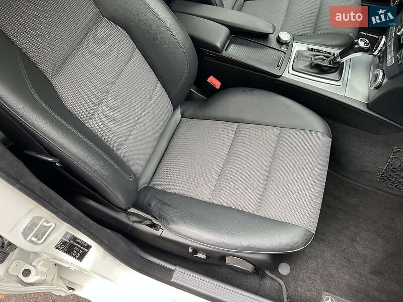 Седан Mercedes-Benz C-Class 2013 в Одесі