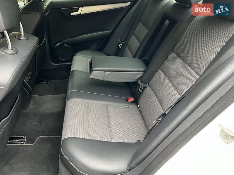 Седан Mercedes-Benz C-Class 2013 в Одесі